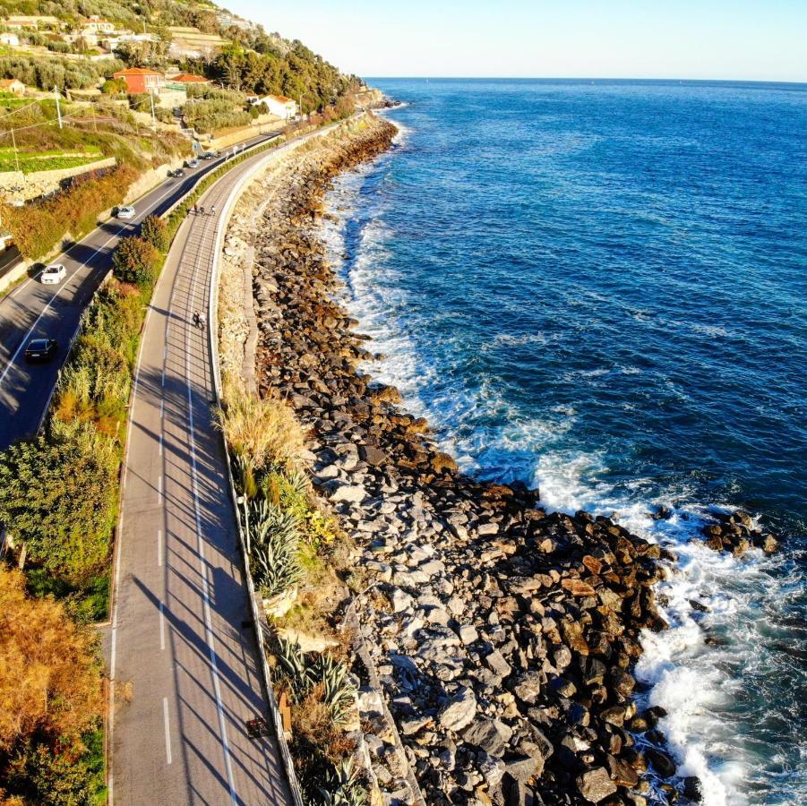 Vila Luxury Tugurio Arma di Taggia Exteriér fotografie